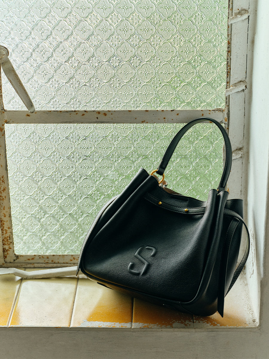 Top-grain Leather Bucket Bag