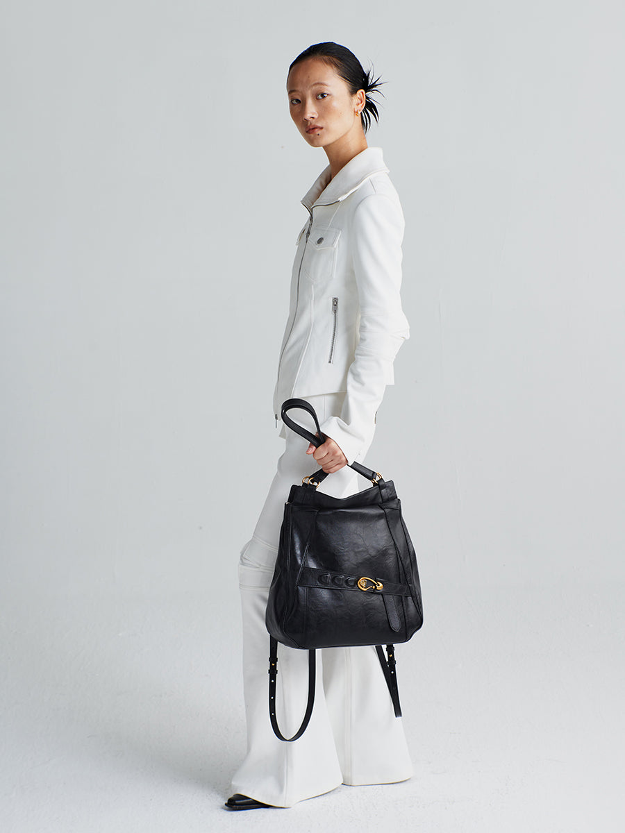 Leisure travel large capacity underarm bag backpack