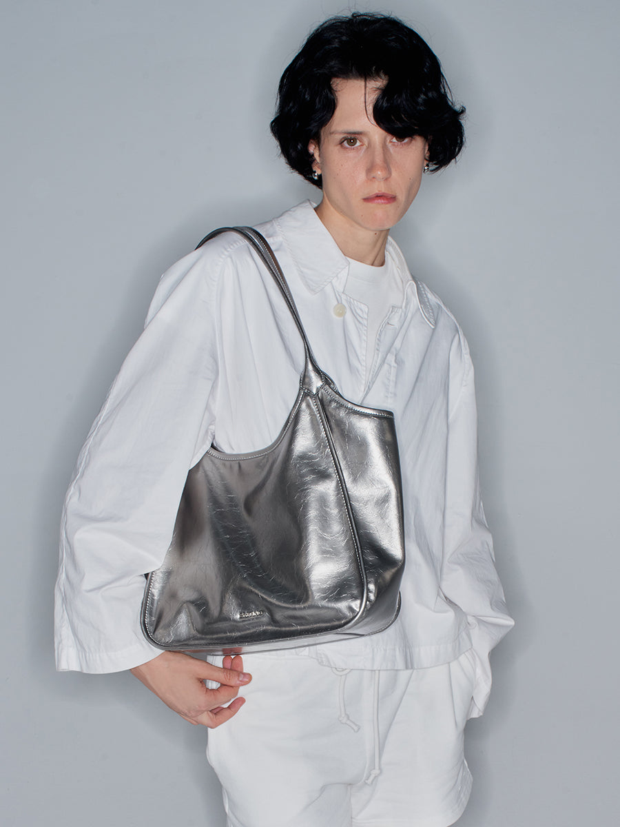 Fashionable oversized underarm tote bag