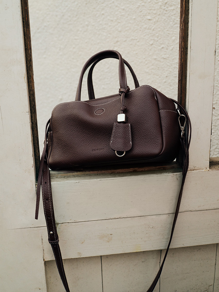 FIRST-LAYER COWHIDE BOSTON BAG