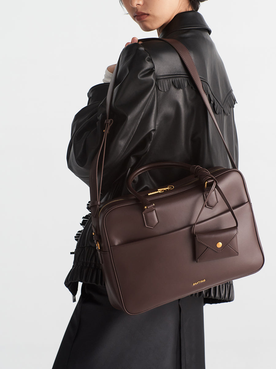 Premium sense large capacity commuting tote bag