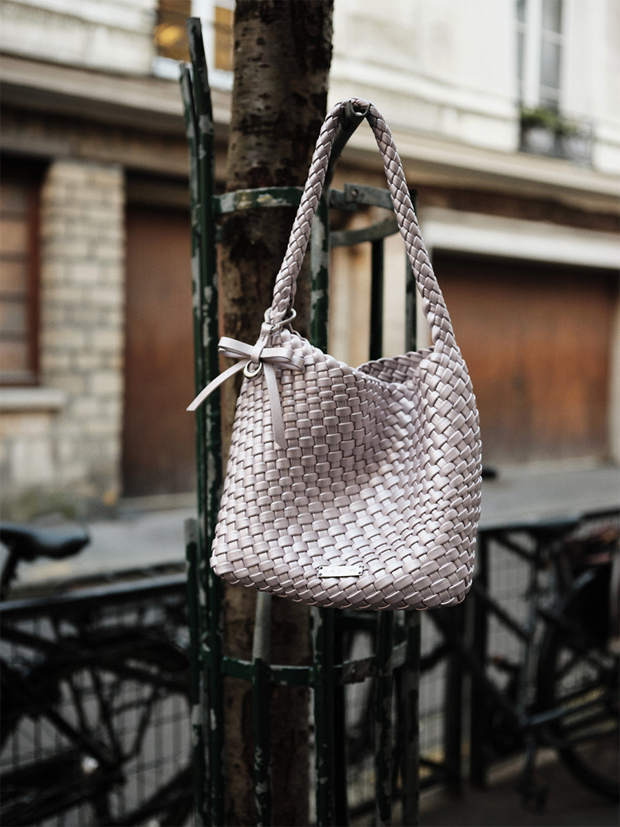 New Dopamine-knitted Bag