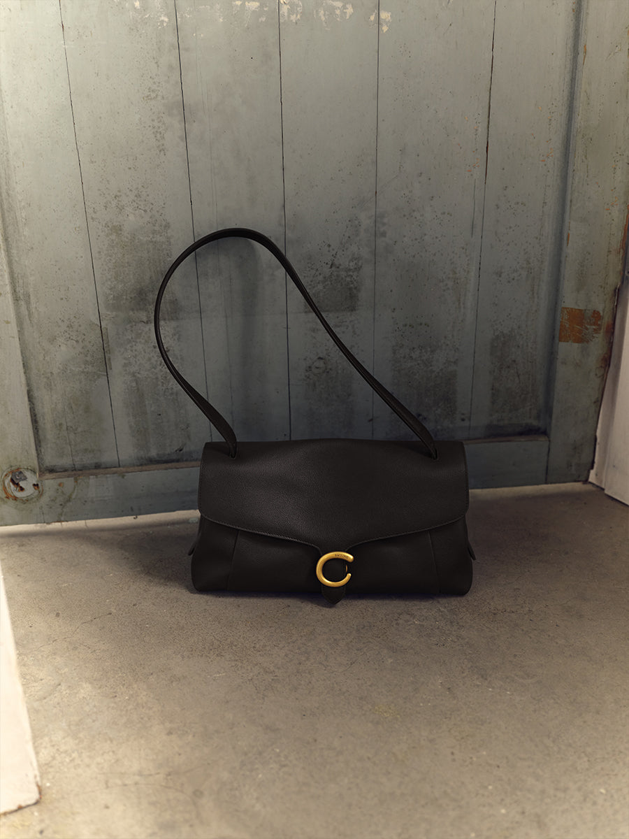 First-layer cowhide underarm bag
