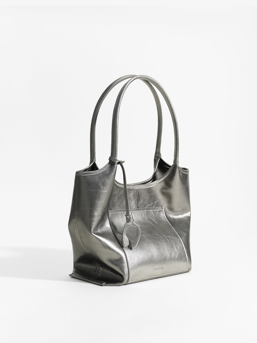 Looking Back at Autumn-Underarm Bag Tote Bag