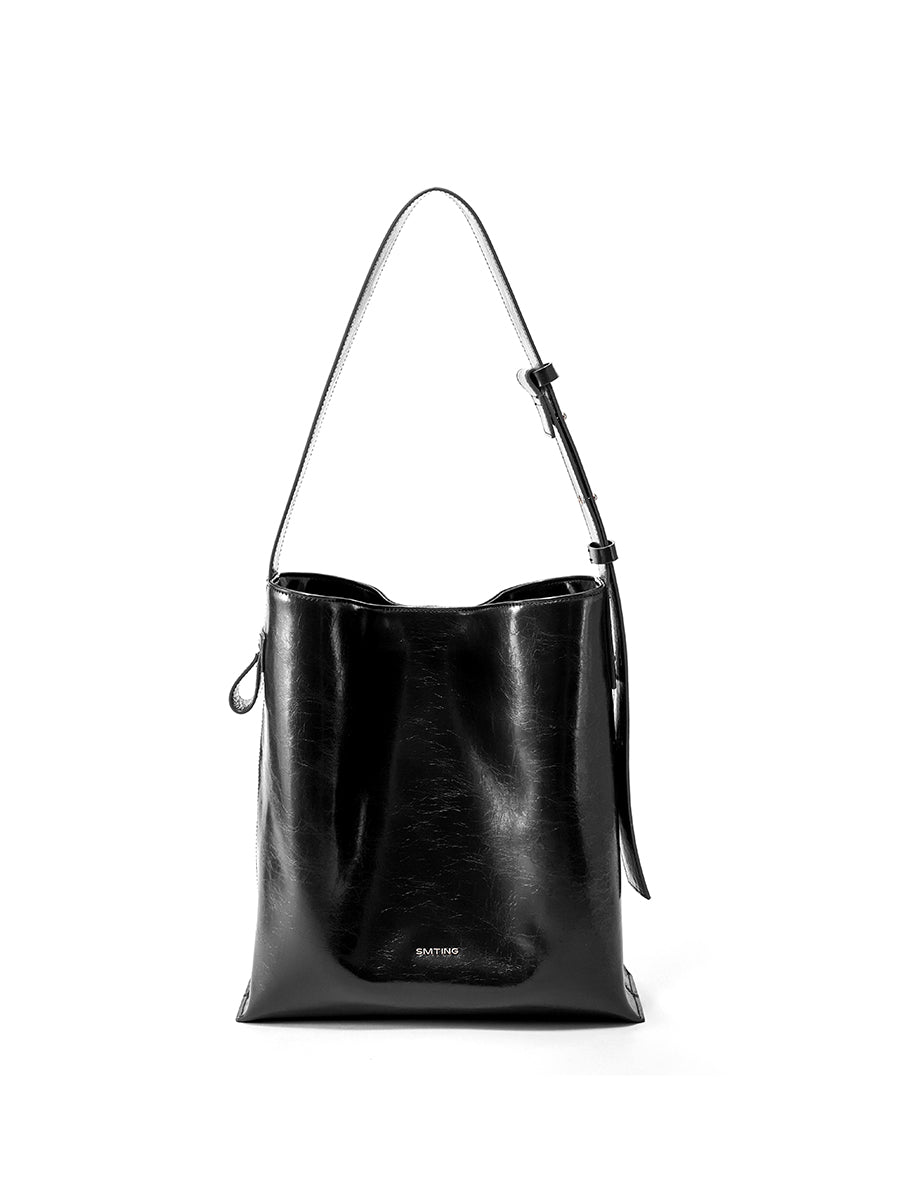 Year after year-Bucket Bag