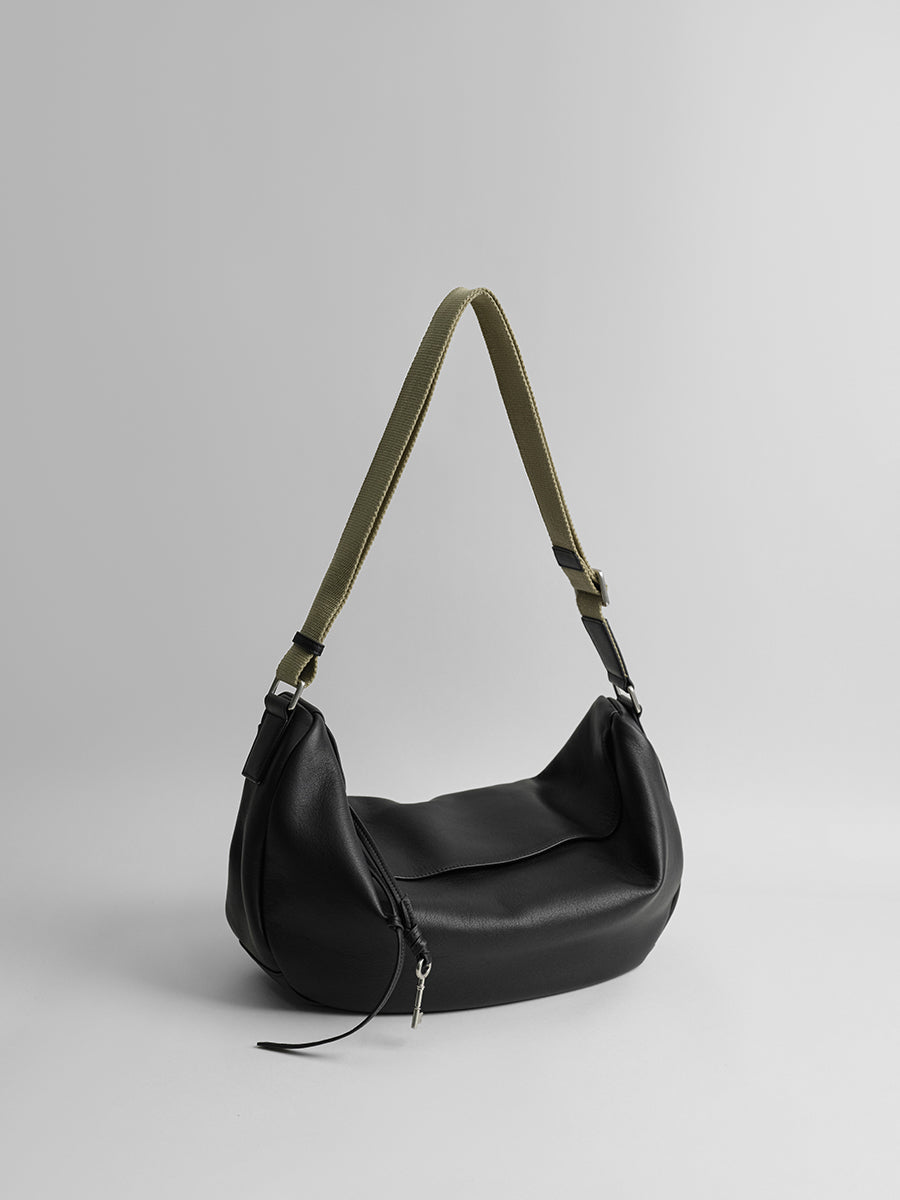 First-layer cowhide shoulder bag