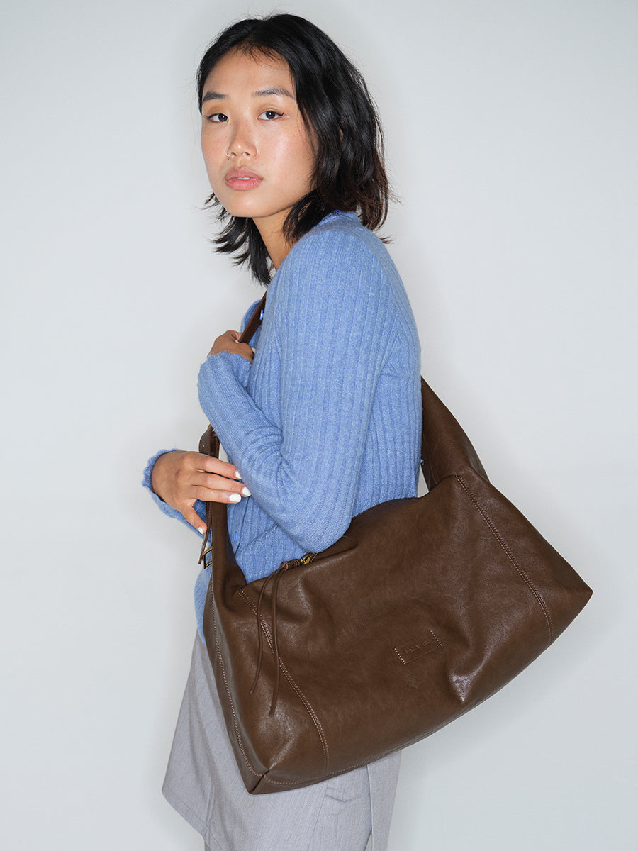 Underarm Tote Bag
