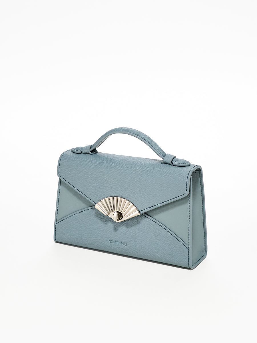 Three-dimensional genuine leather small square bag