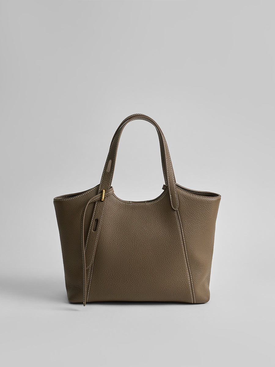 First-layer cowhide tote bag
