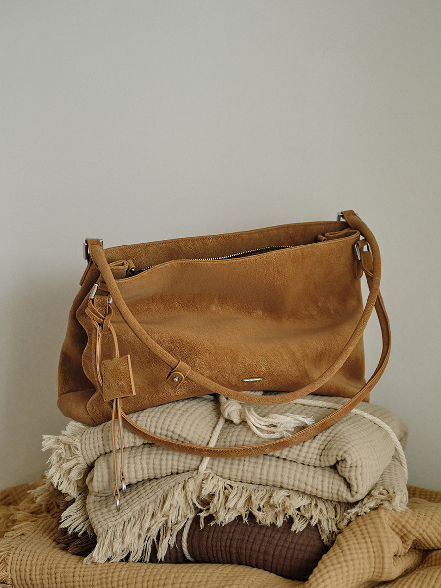 Minimalist elegant textured tote bag