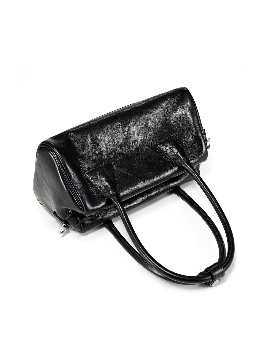 Croissant Underarm Bag