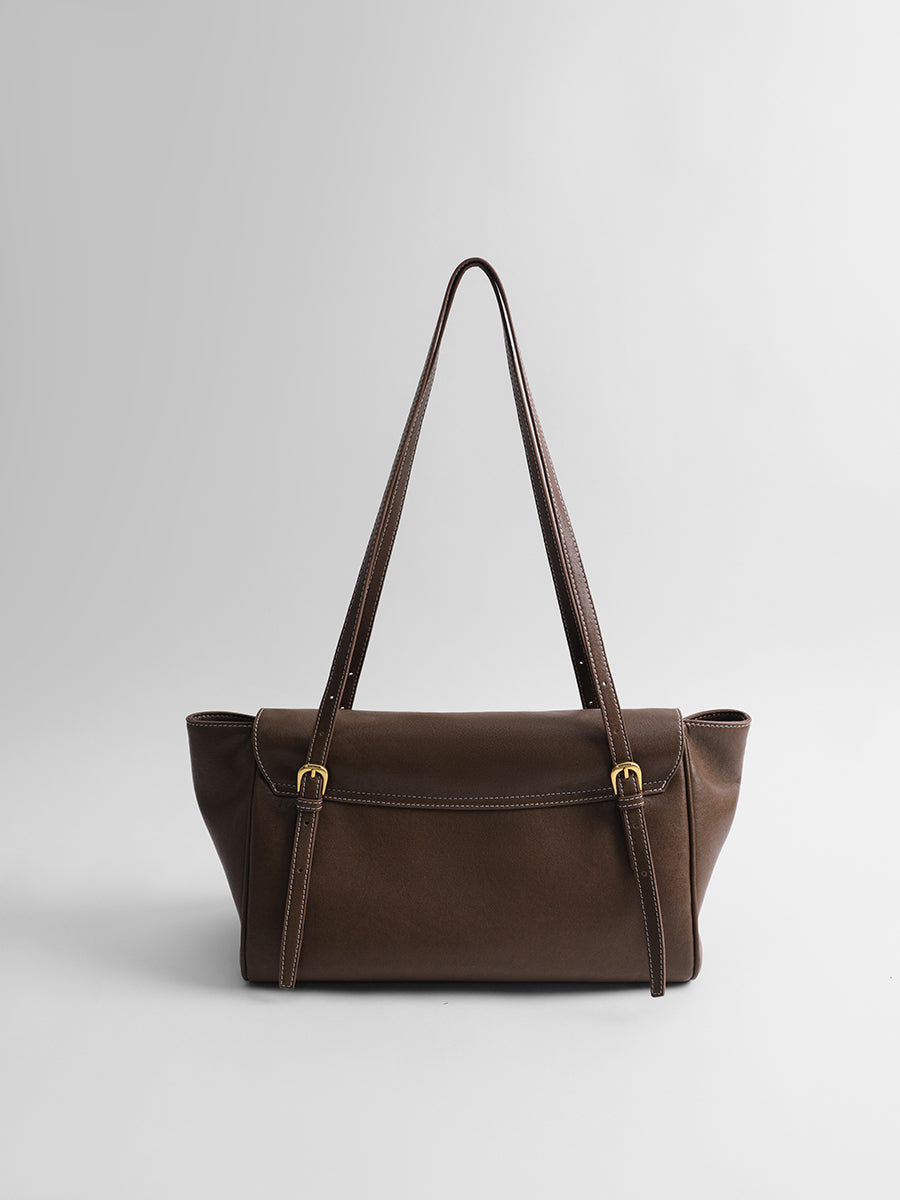 Luxury lightweight tote bag with premium feel