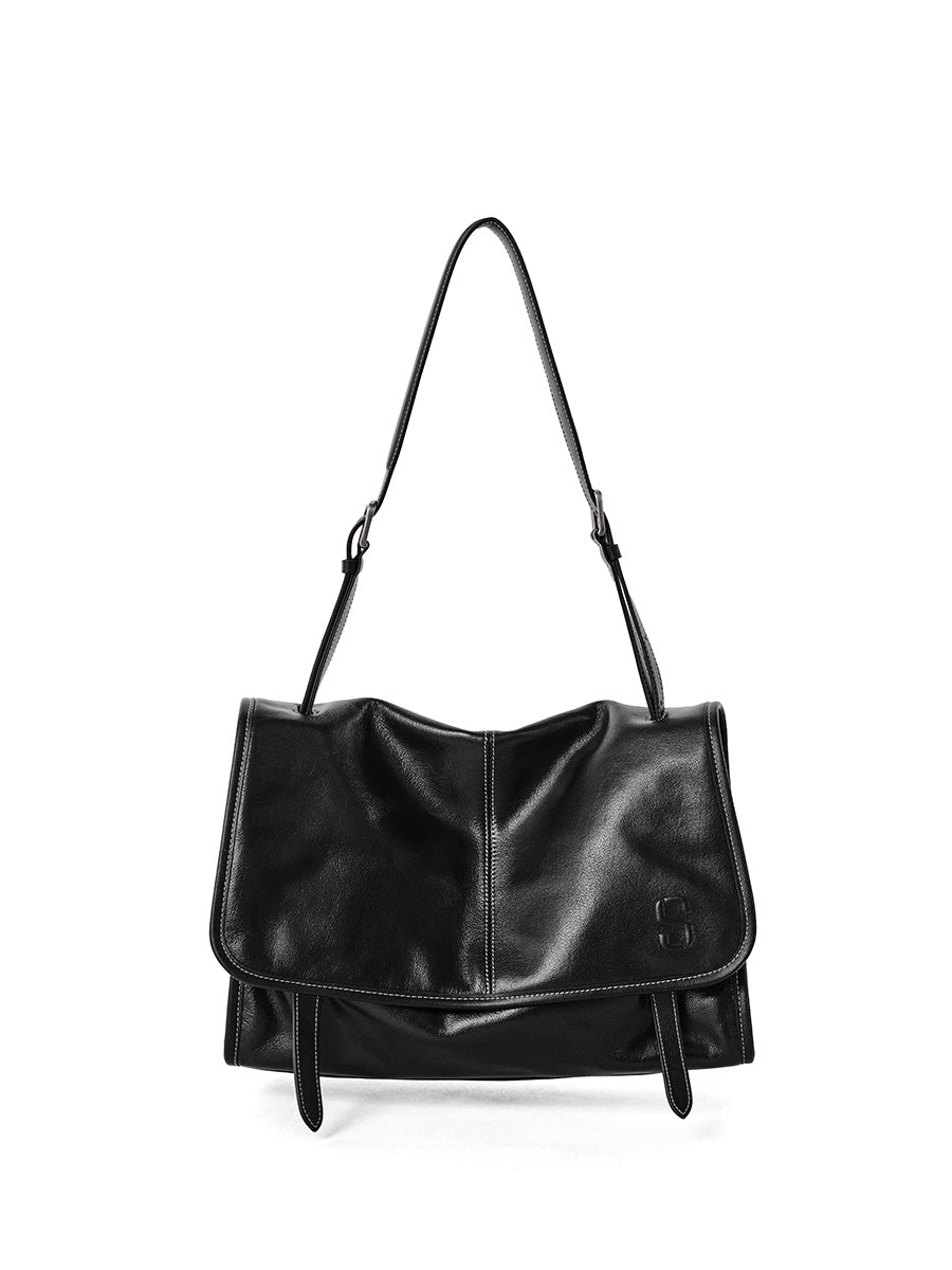 Minimalist and elegant business messenger bag