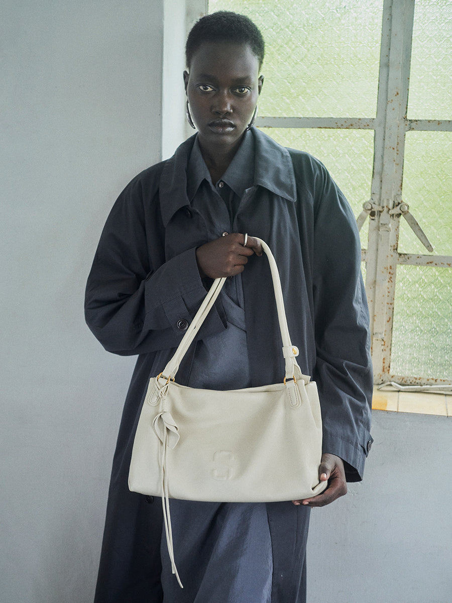 Fashionable Large-capacity Tote Bag