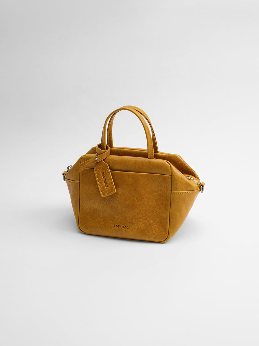 Head-layer cowhide box bag