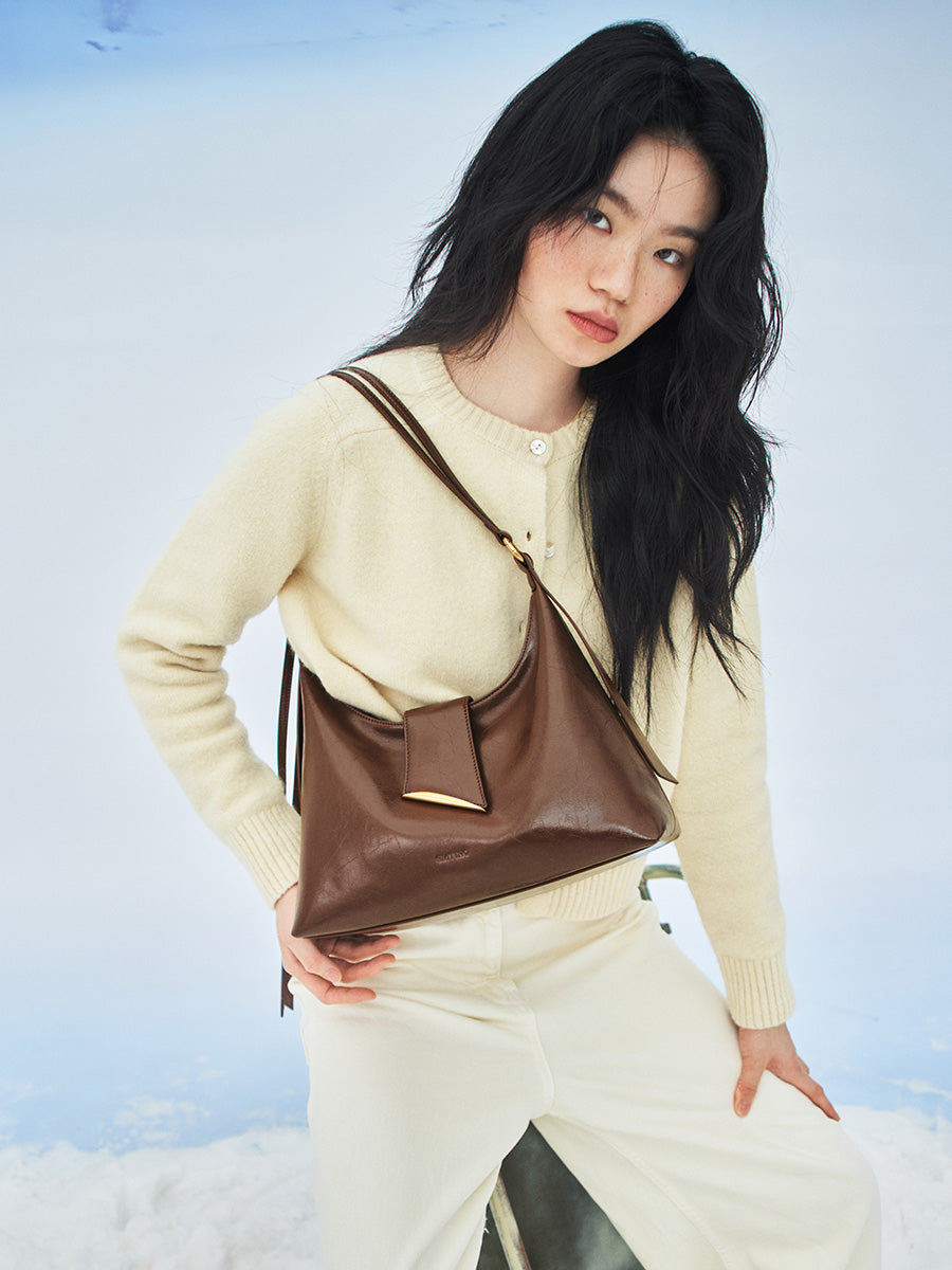 Elegant underarm hobo bag