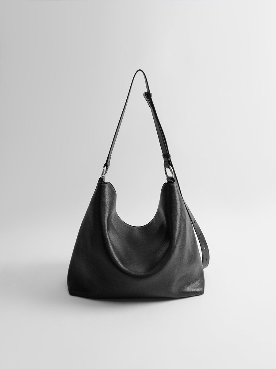 Large-capacity tote bag