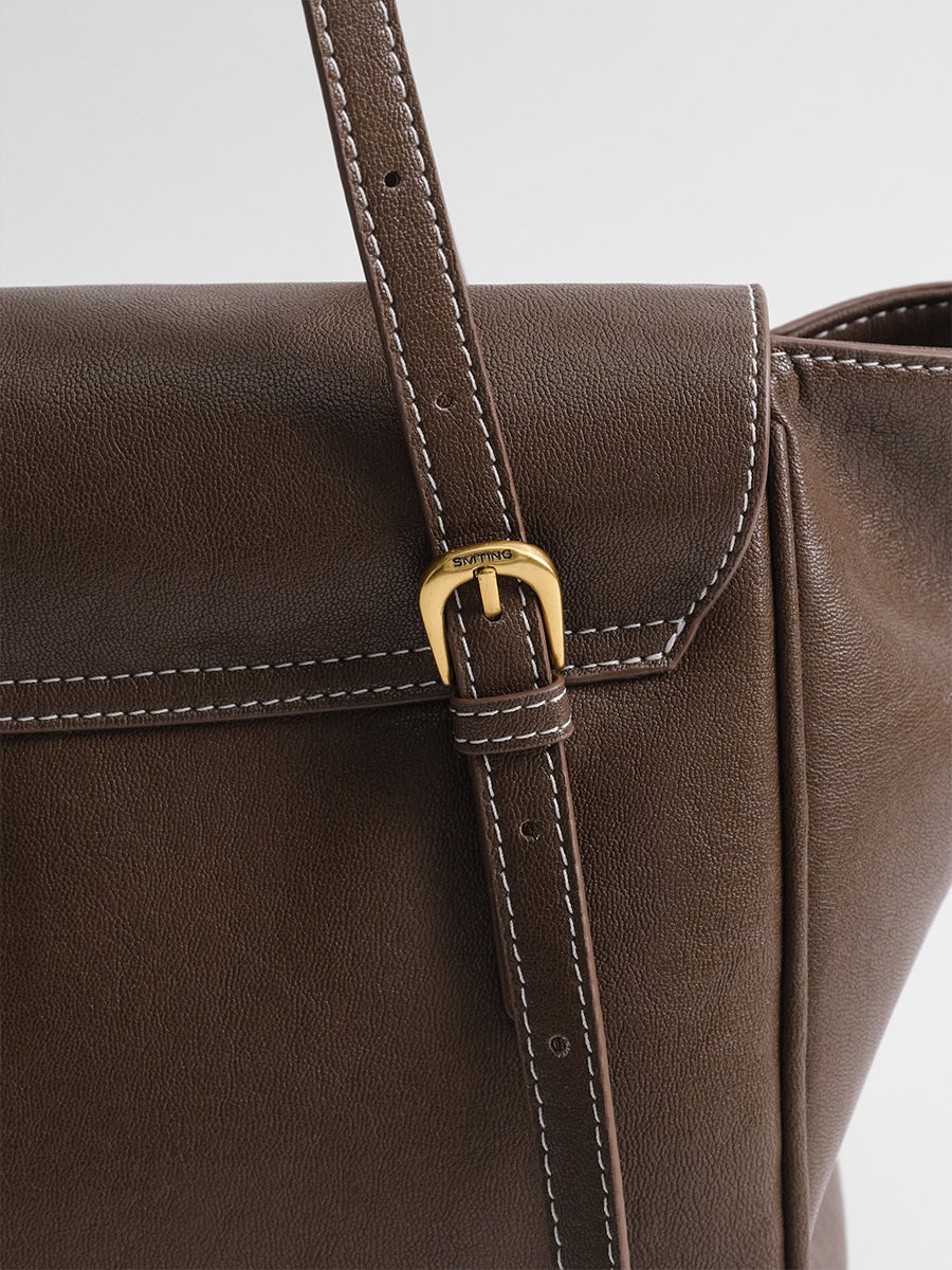 Luxury lightweight tote bag with premium feel