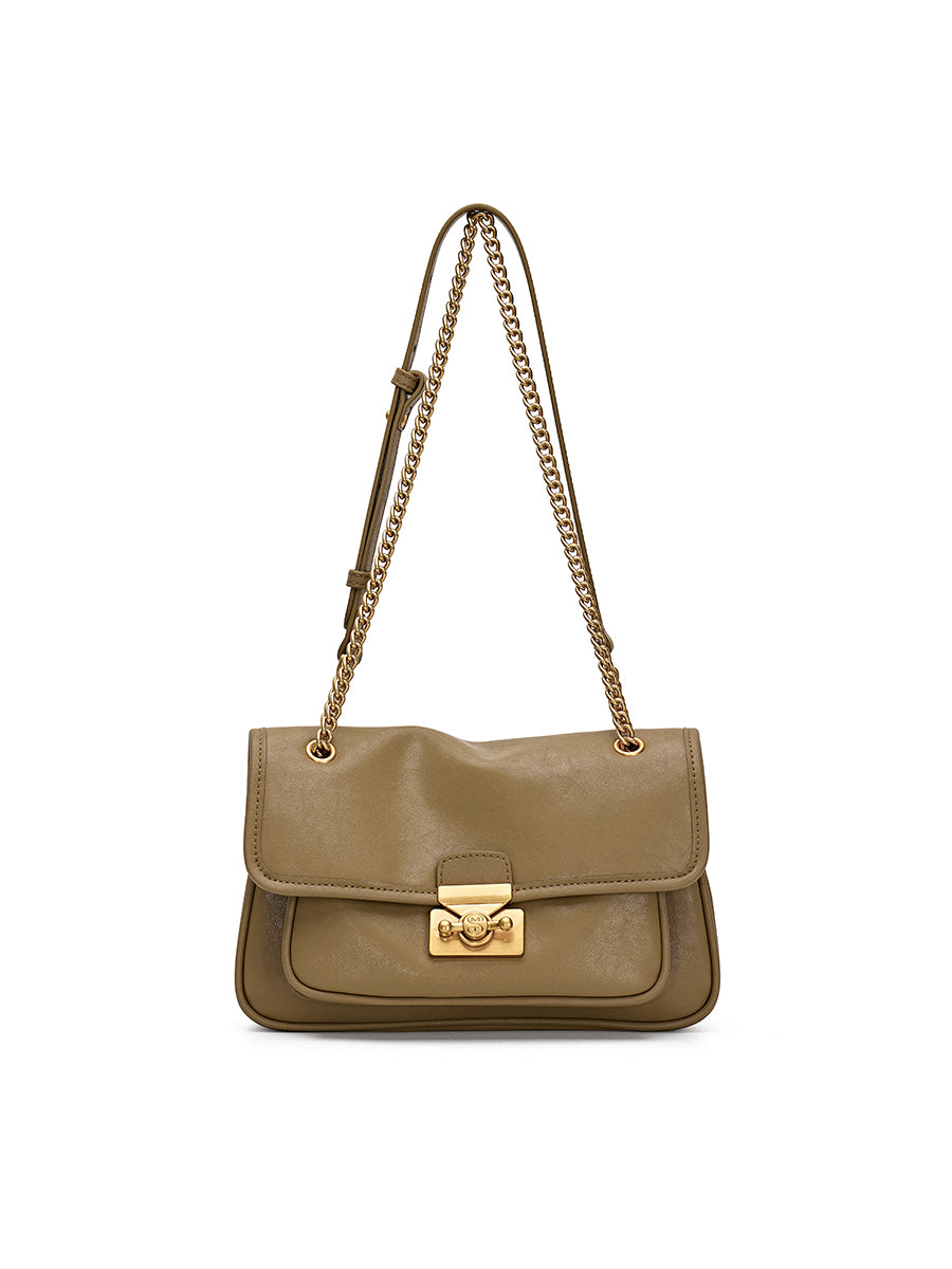 Minimalist retro chic chain bag