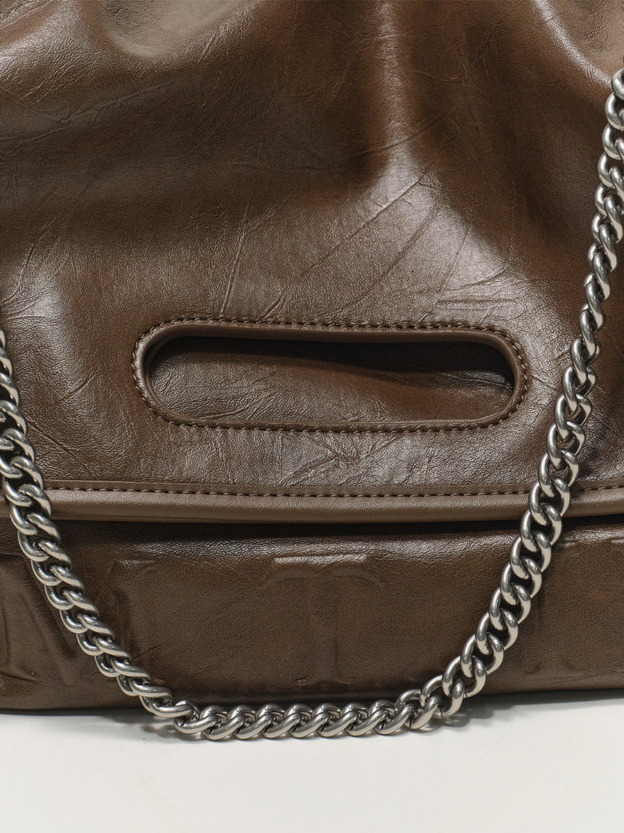 Delicate fashion chain bag underarm bag