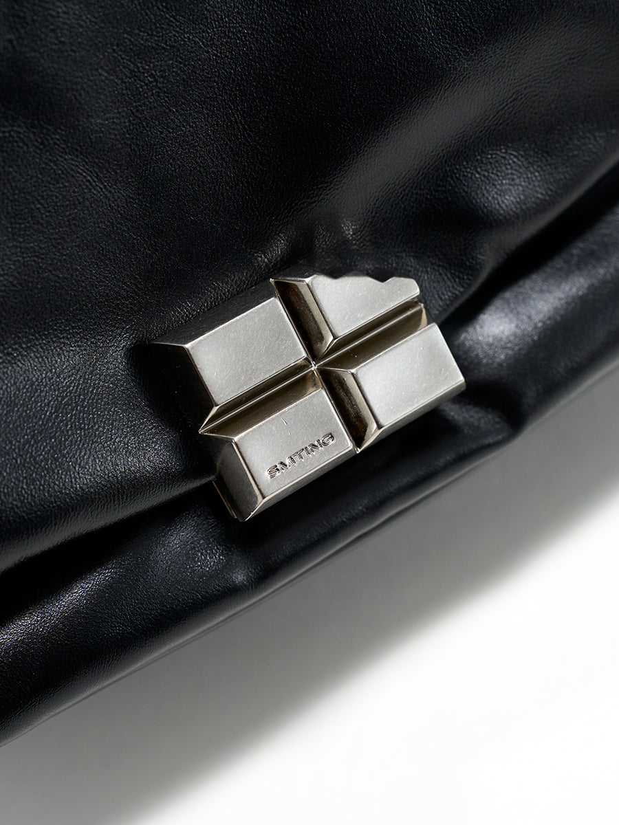 Wulan Tuoya-Underarm Bag