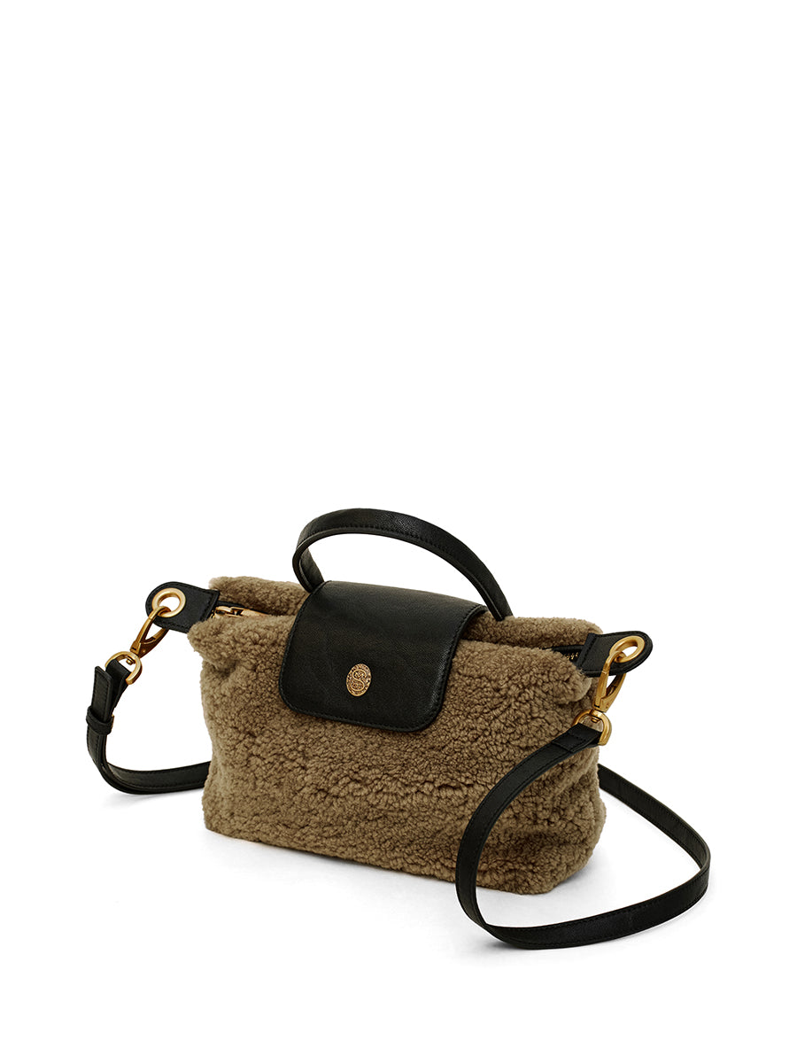 Plump and adorable dumpling bag