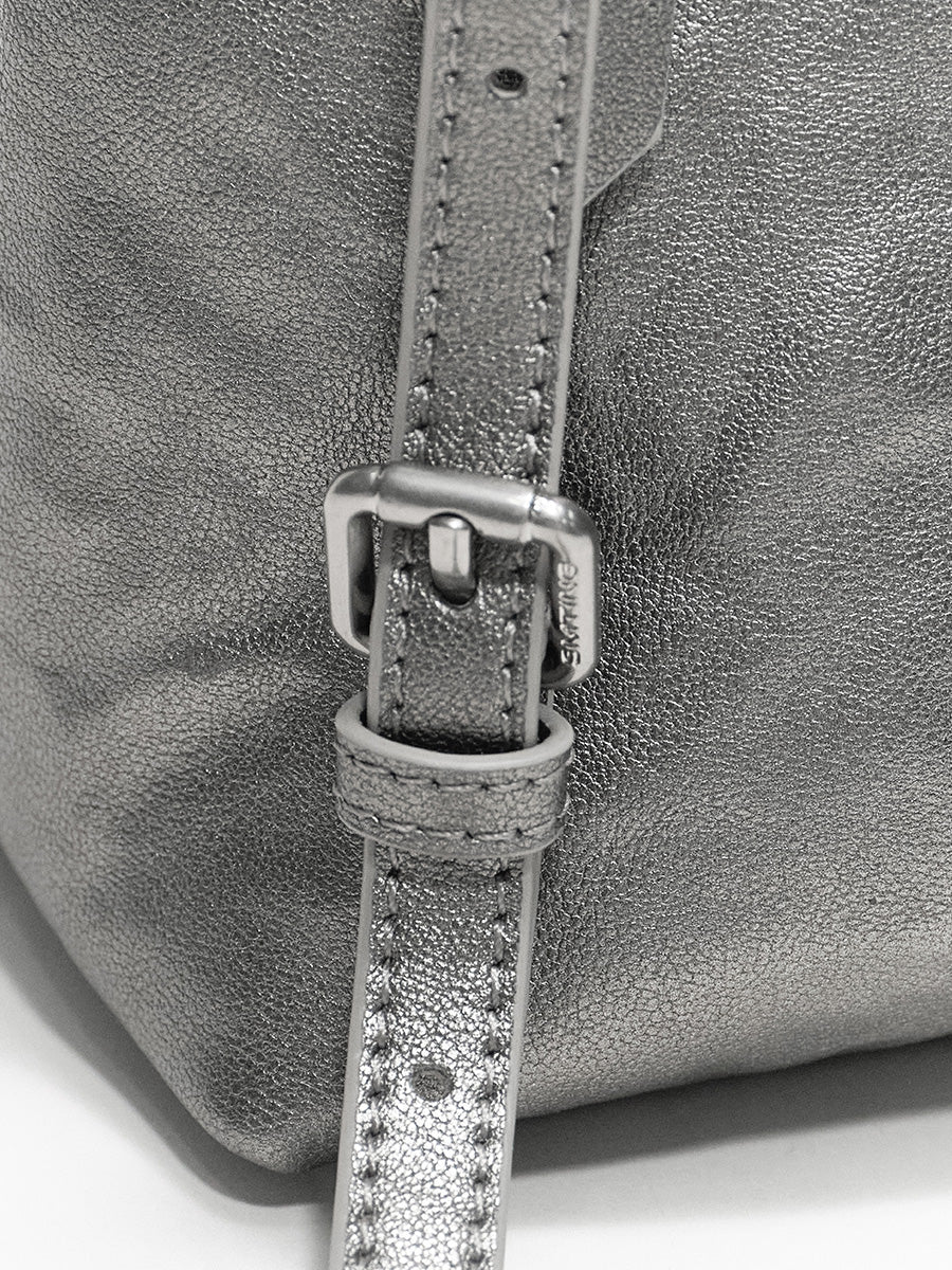 Retro-designed exquisite double shoulder bag