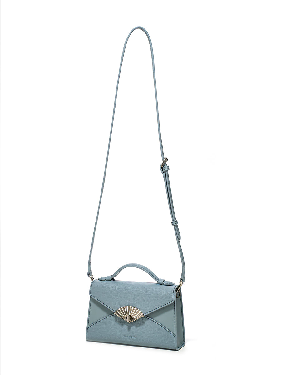 Three-dimensional genuine leather small square bag