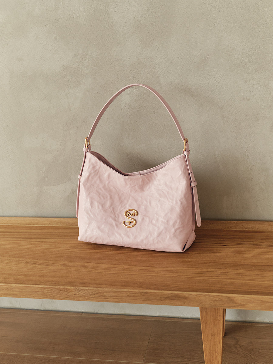 Wrinkled large-capacity shoulder bag