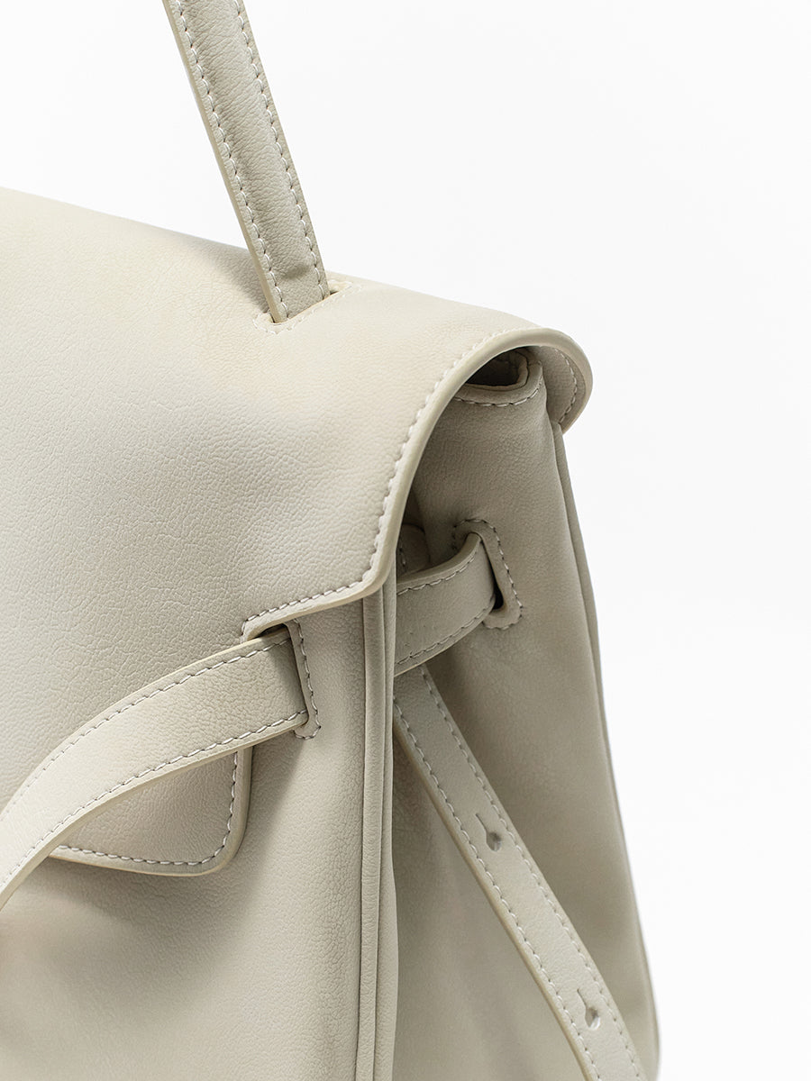 Commute Kelly Bag with Subtle Pearlized Texture