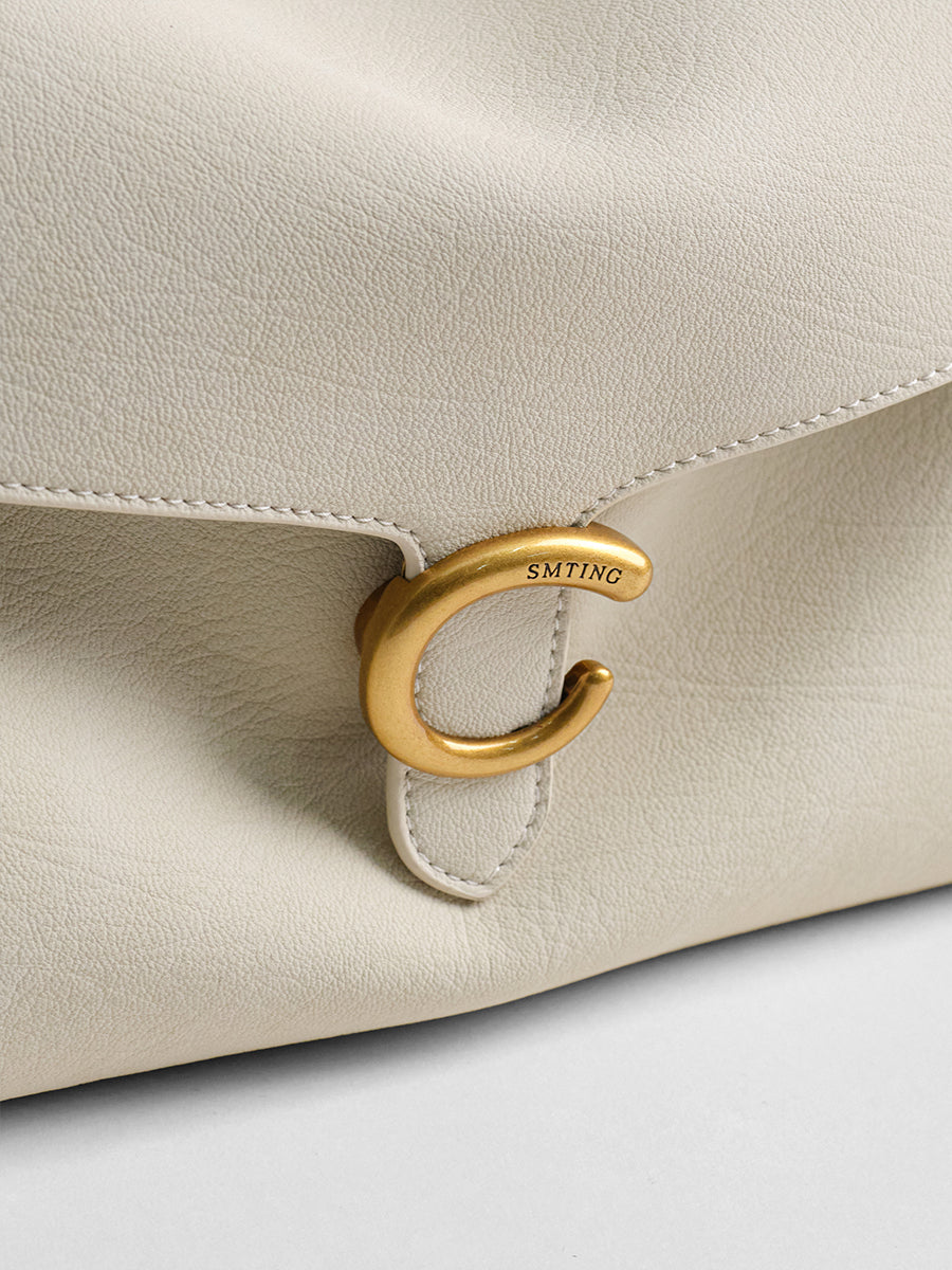 Versatile single-shoulder underarm bag