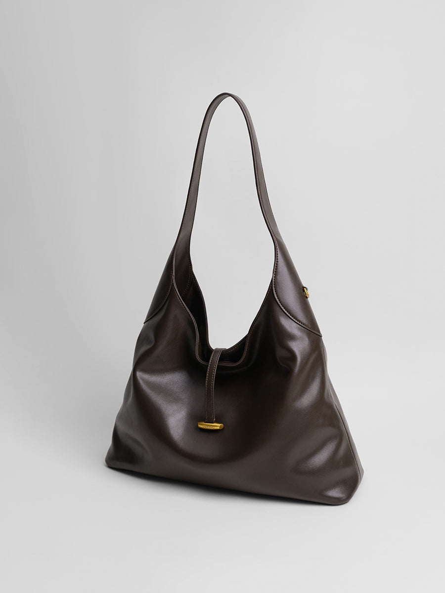 Large-capacity tote bag