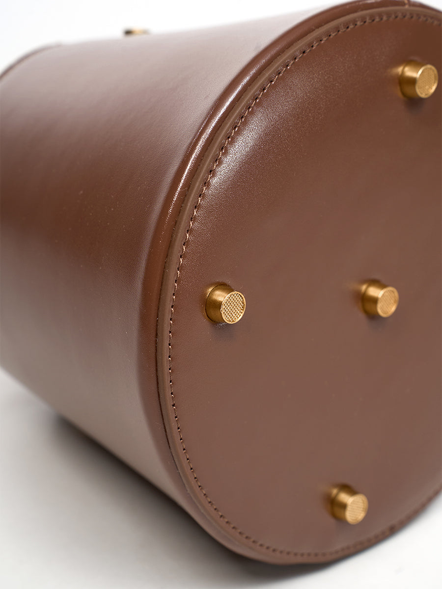Pearl Chain Bucket Bag