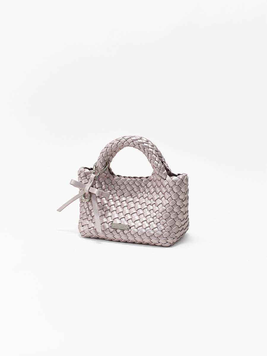 New lightweight luxury woven bag