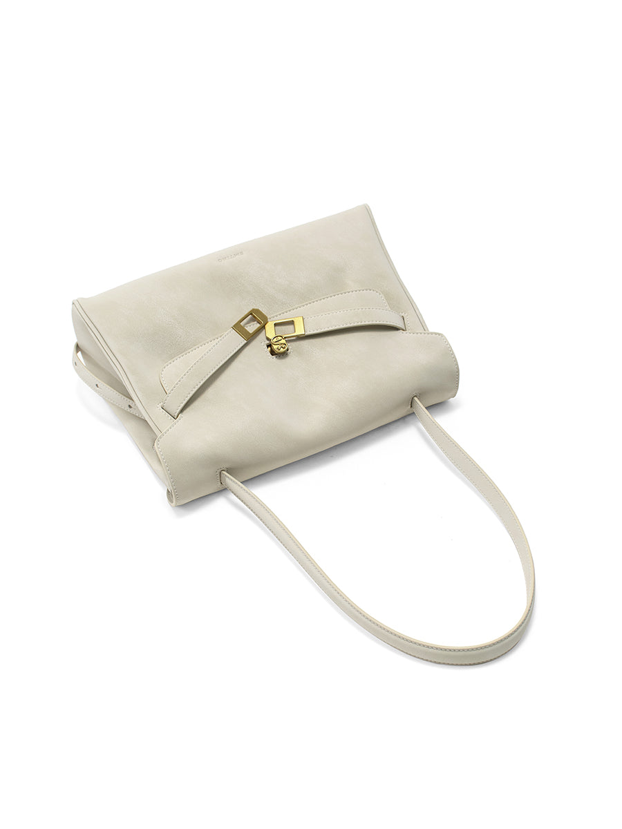 Commute Kelly Bag with Subtle Pearlized Texture