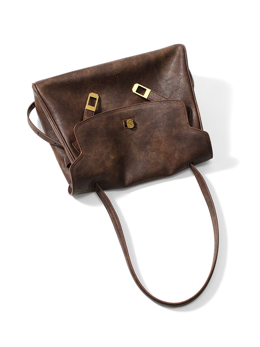 A new high-end commuter tote bag