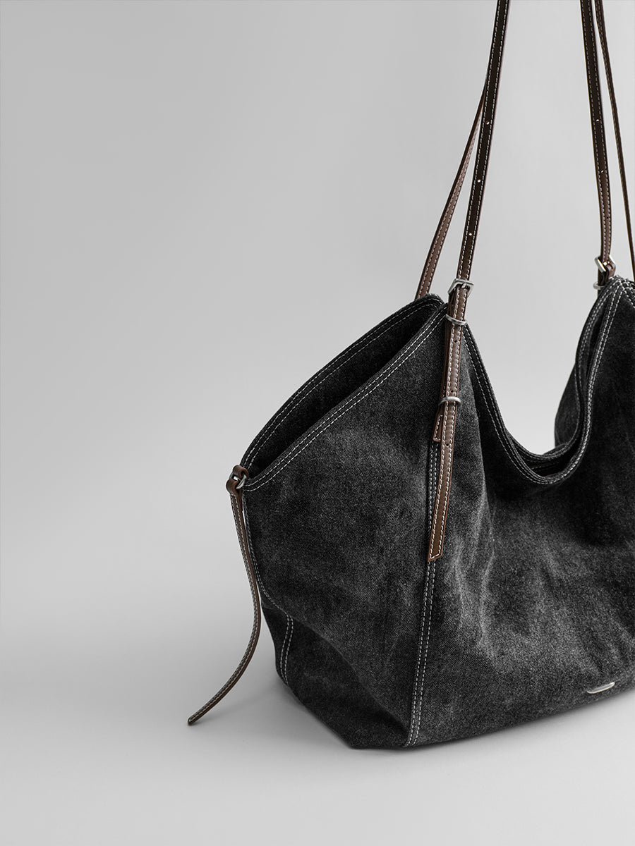 Lazy and Relaxed Large Capacity Tote Bag