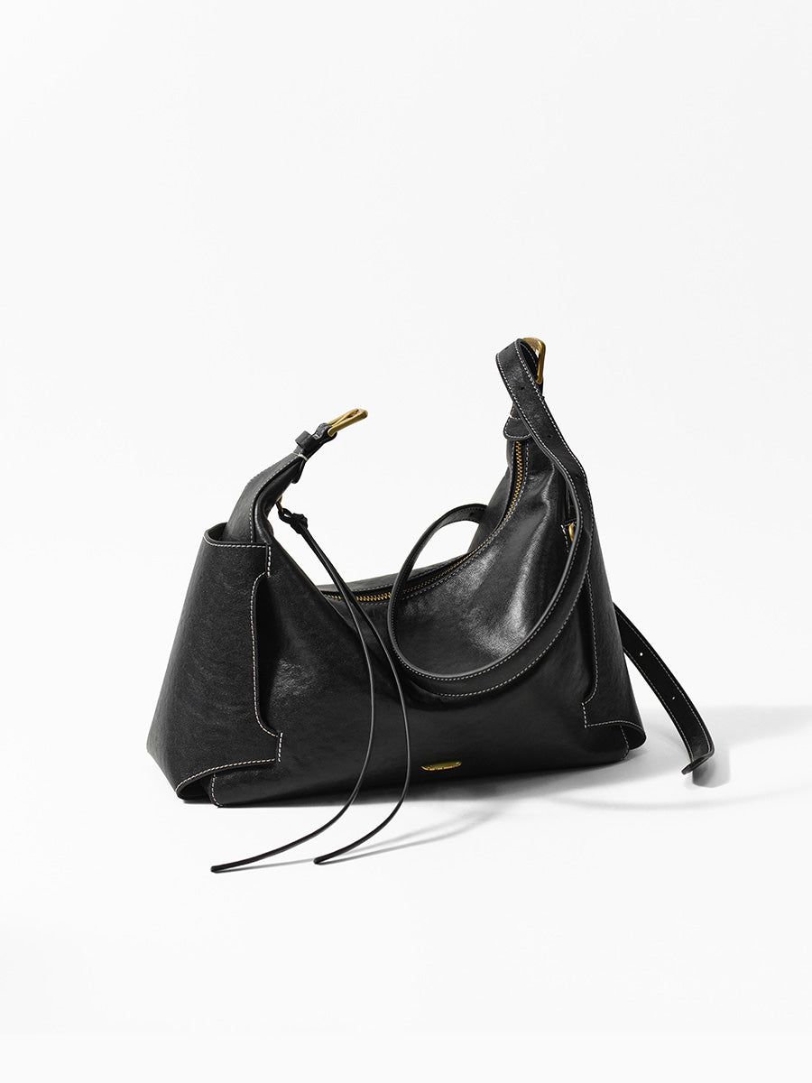 Elegant and generous hobo bags