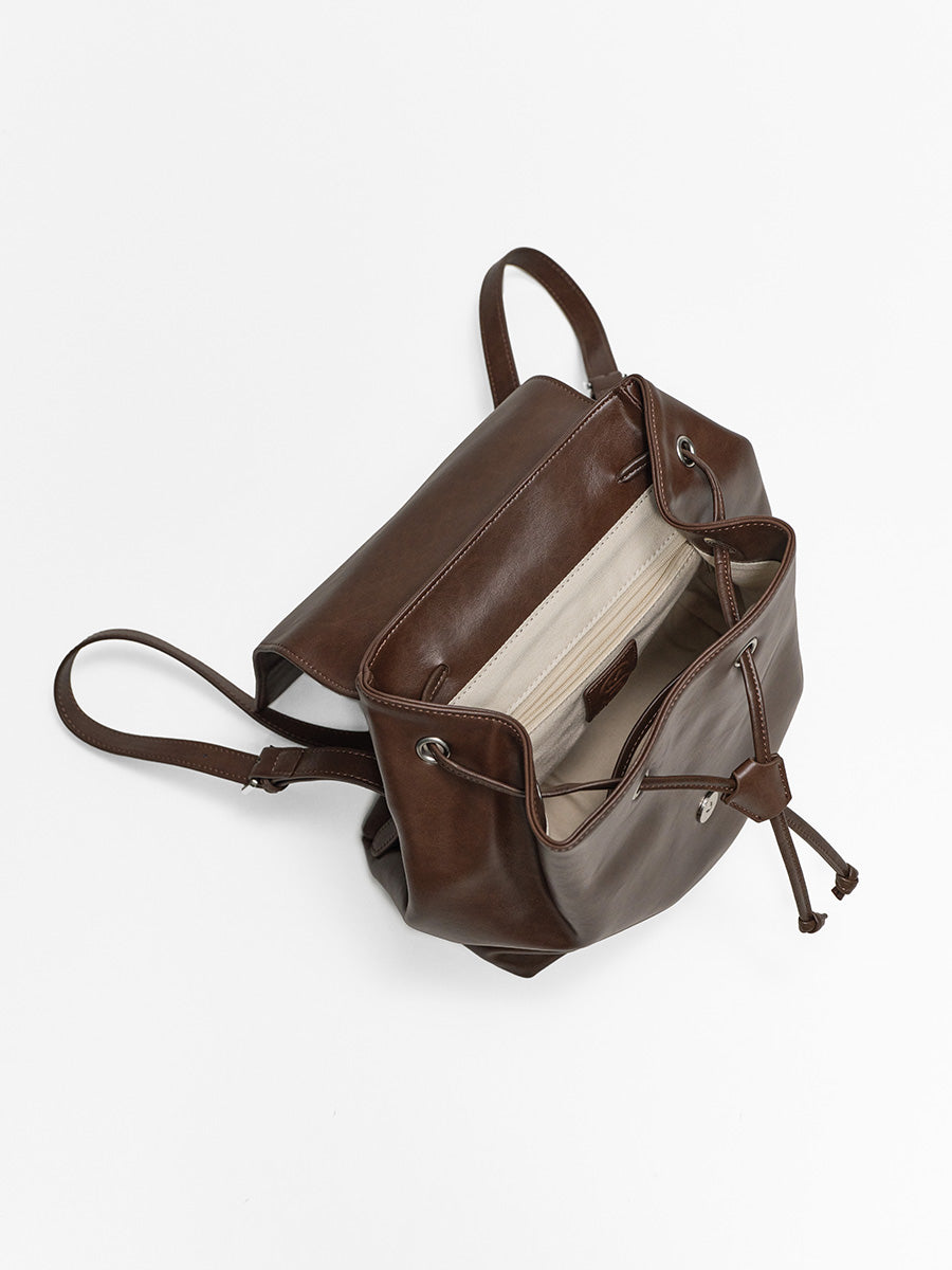 Retro college style large-capacity backpack