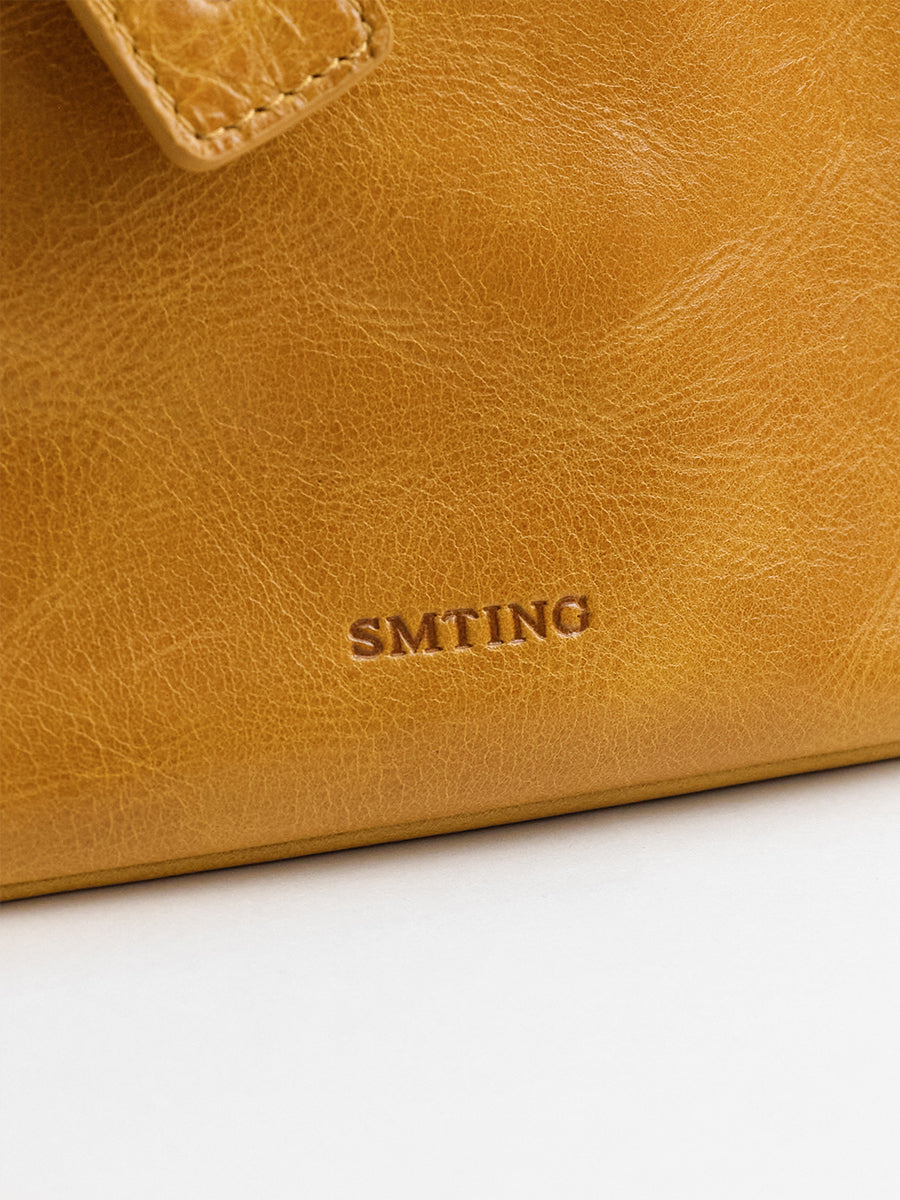 Head-layer cowhide box bag