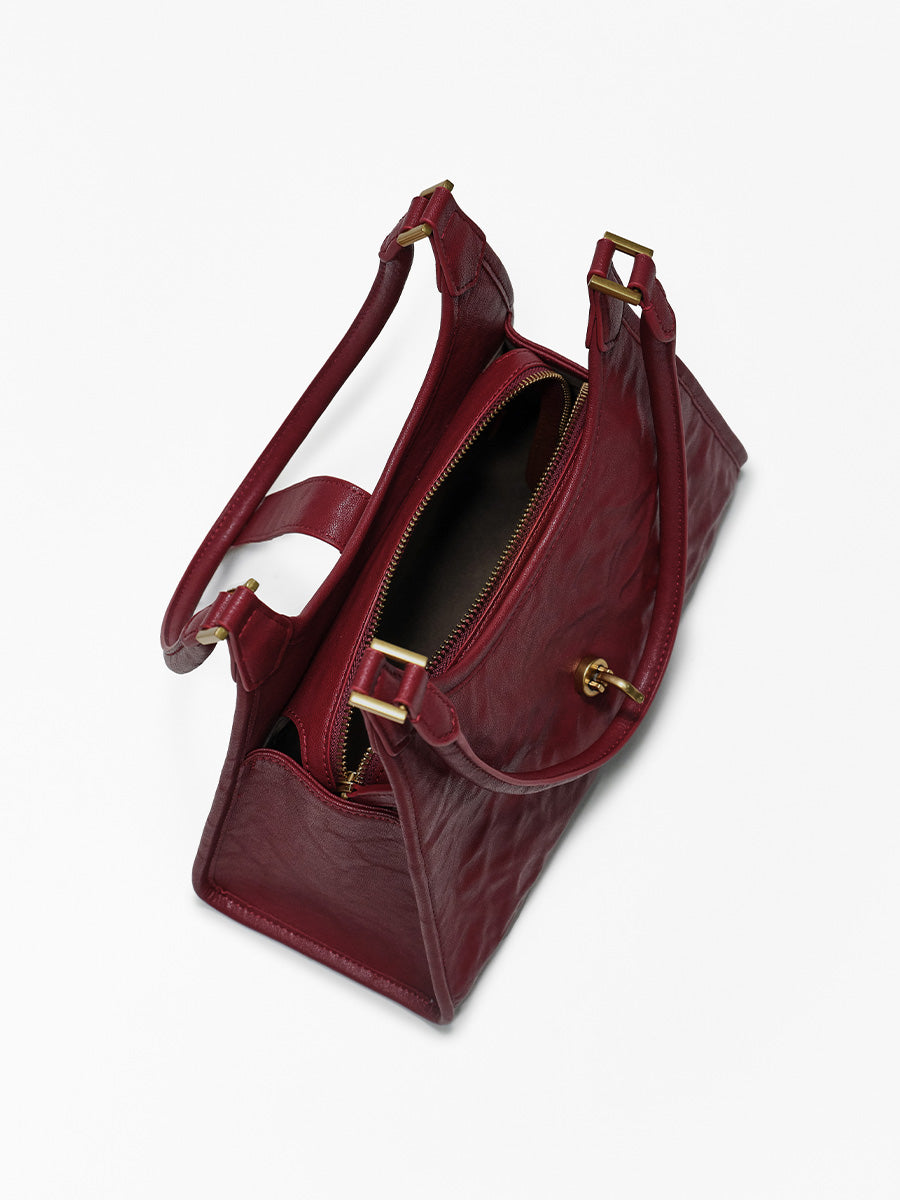 Returning Shadow-Underarm Bag Tote Bag