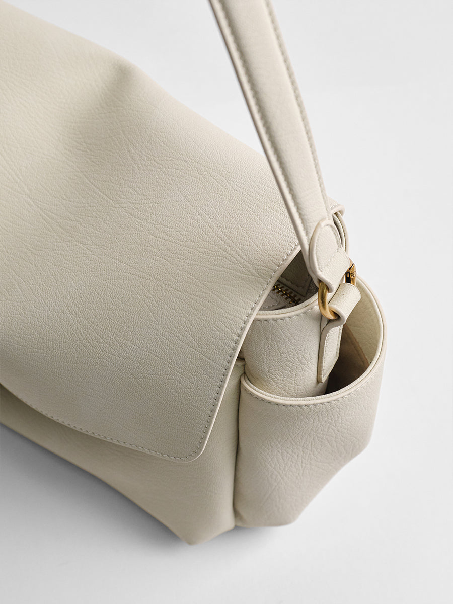 Versatile single-shoulder underarm bag