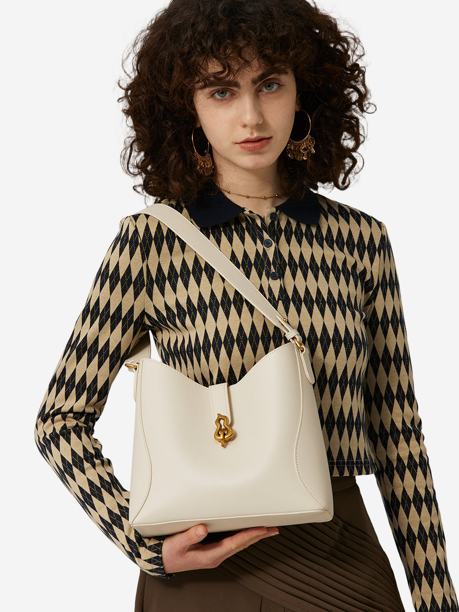 Romanticism-Large Capacity Bucket Bag