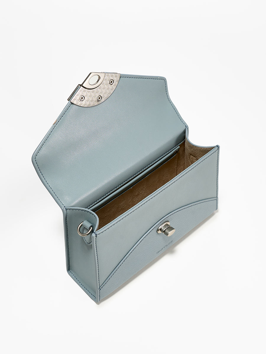 Three-dimensional genuine leather small square bag