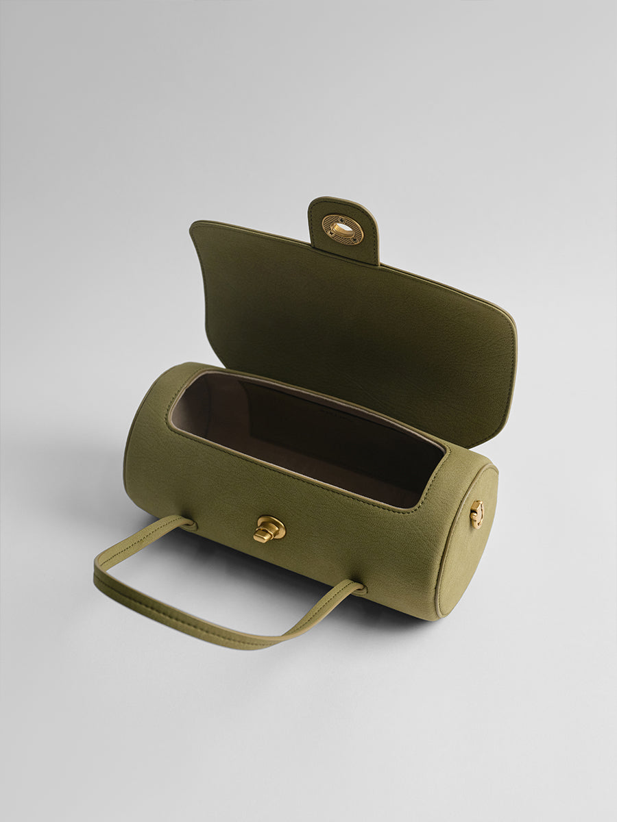 Light luxury cylindrical bag under the arm