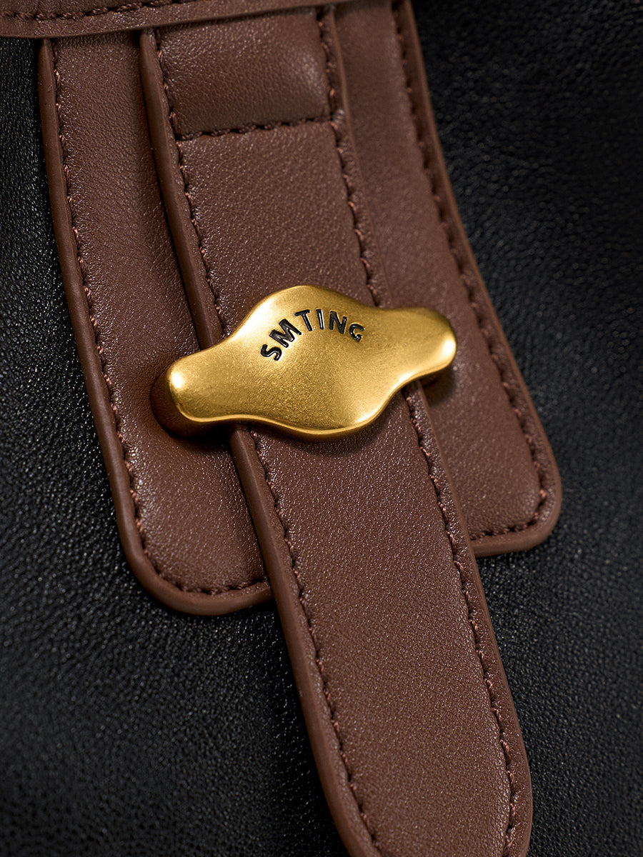 Small and lazy crossbody bucket bag