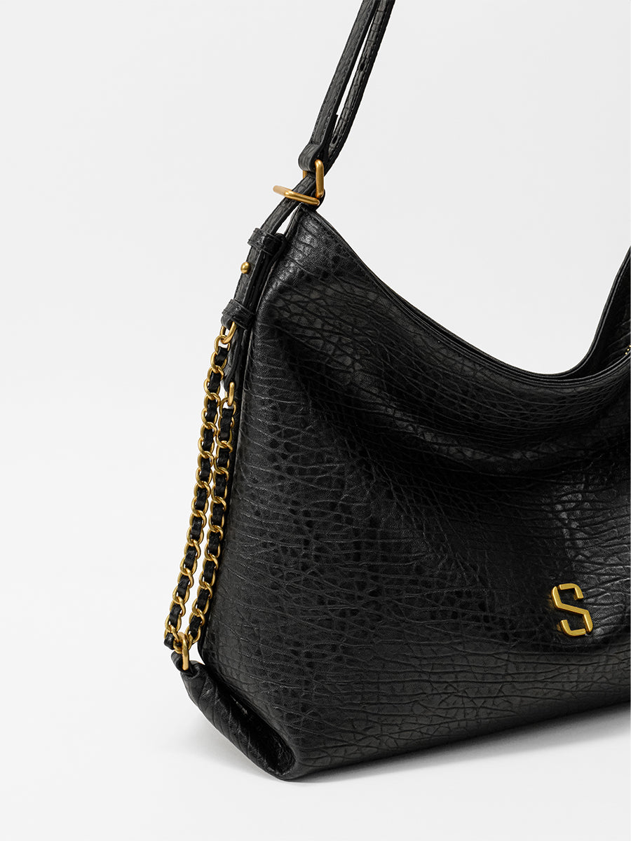 Casual and Spacious Tote Bag