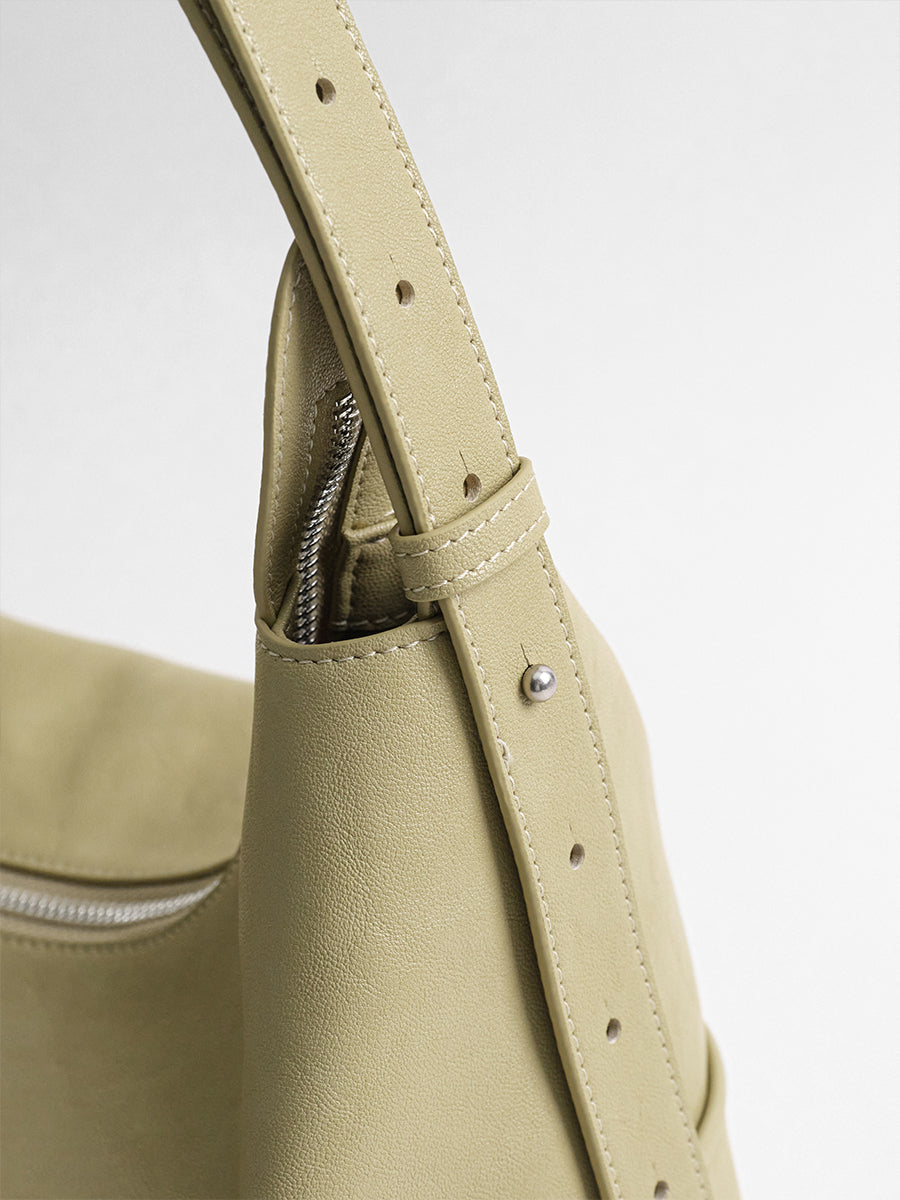 Minimalist hobo bag