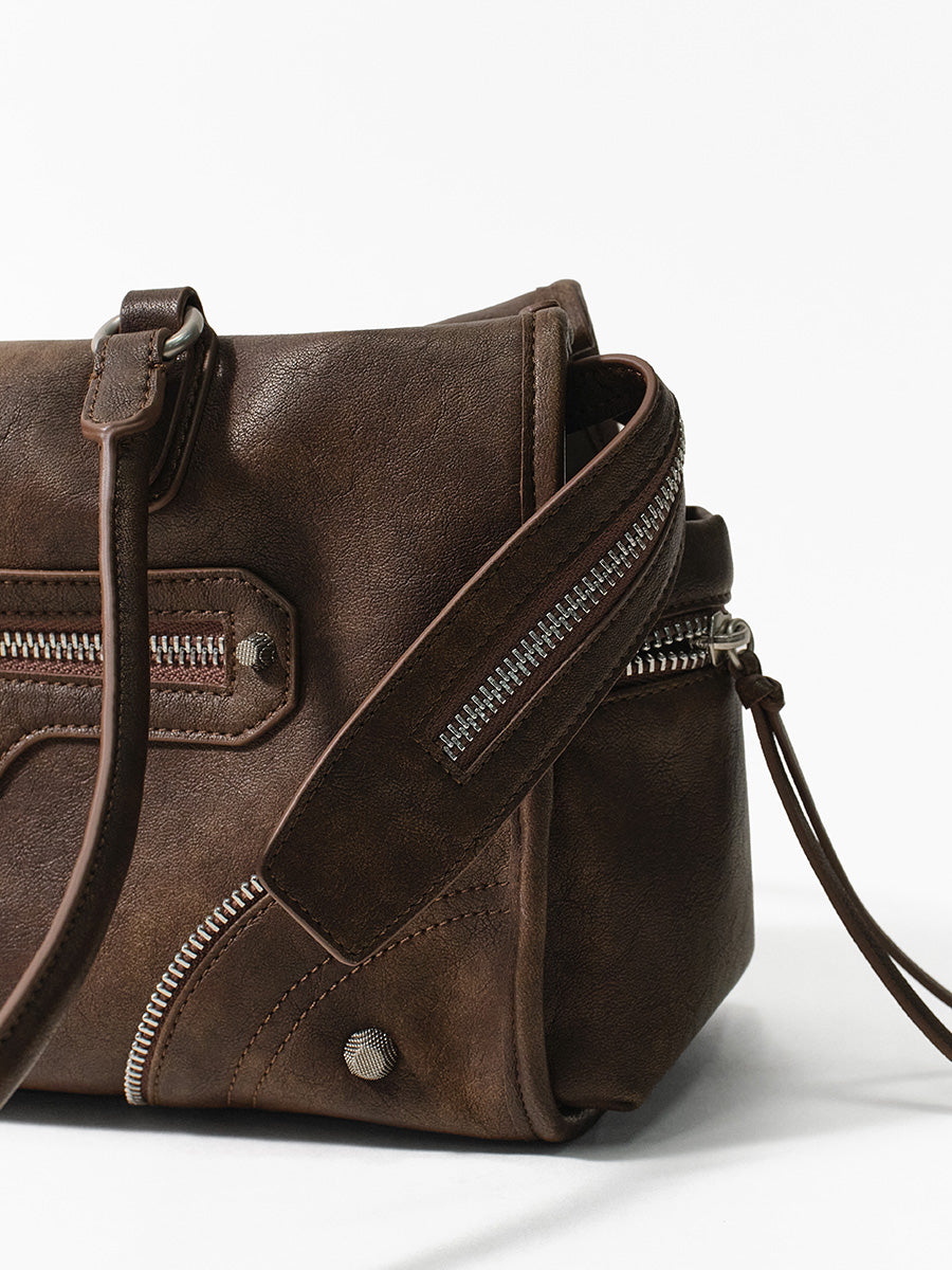 Classic and personalized motorcycle bag
