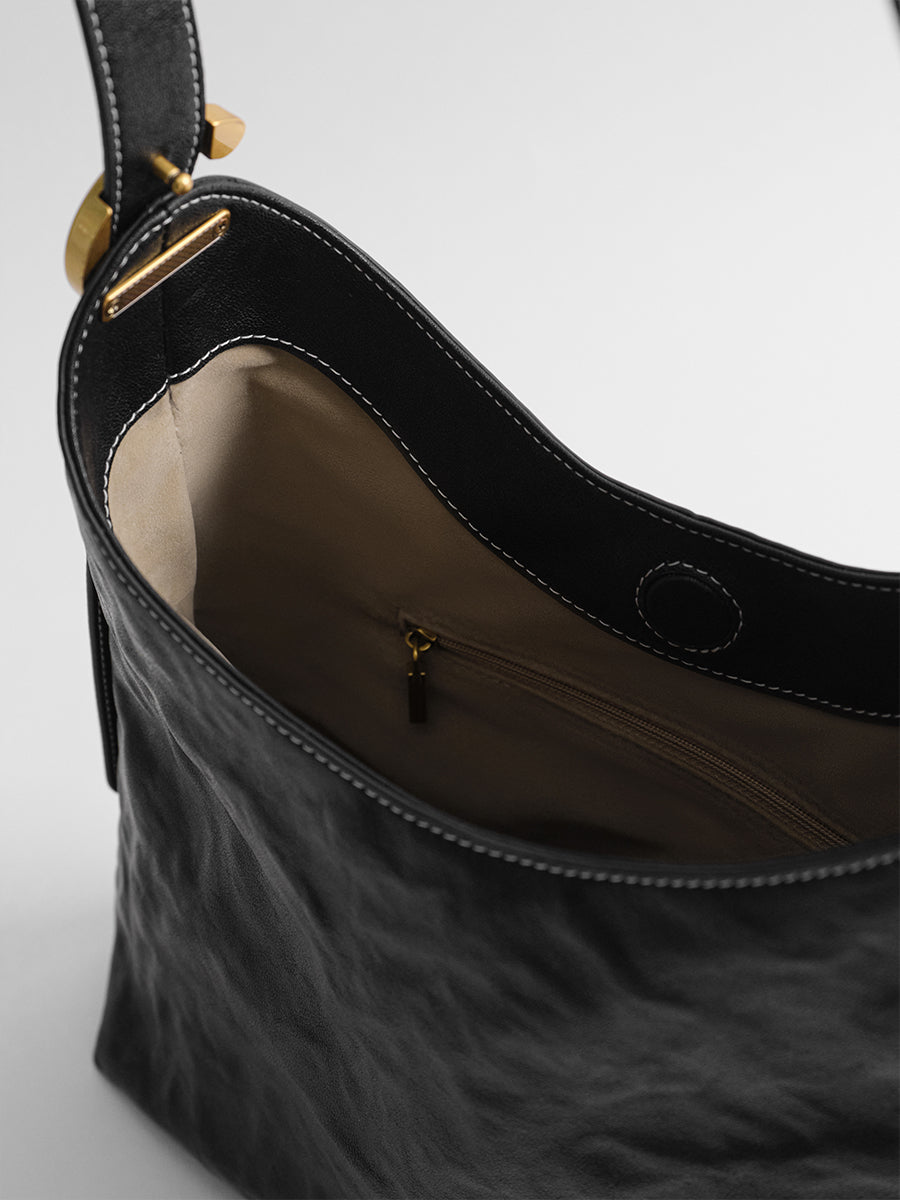Sartorial tote bag with a niche design